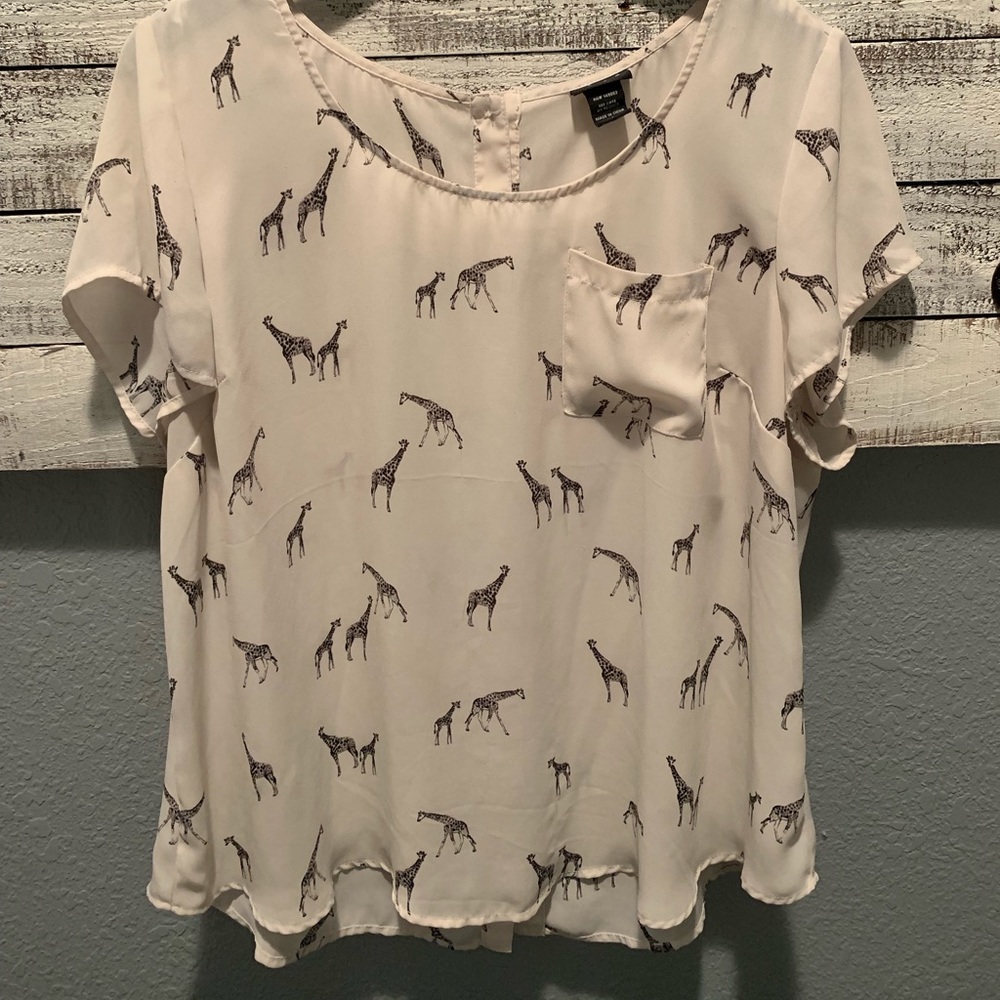 Torrid Blouse Short Sleeve